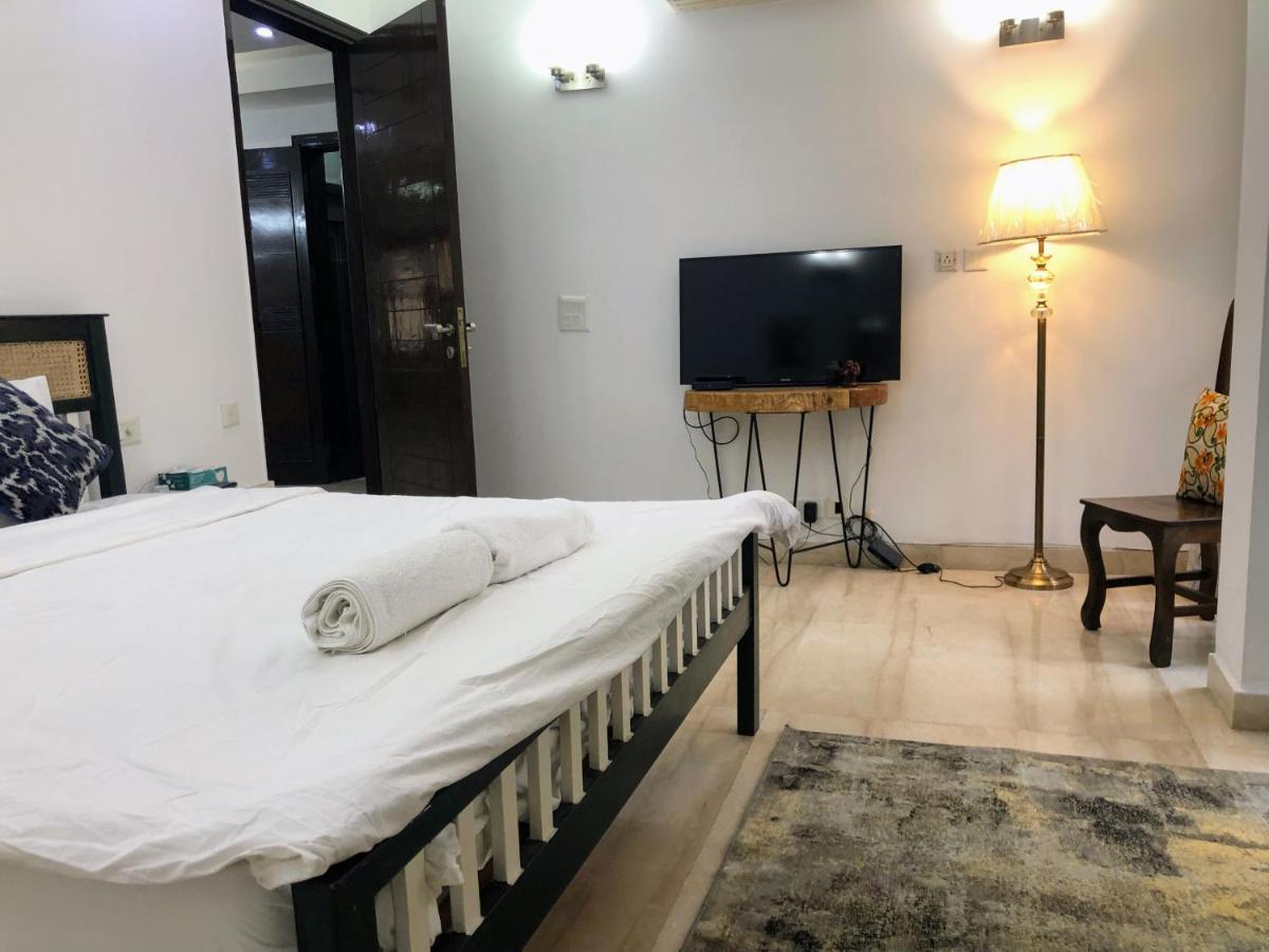 Avatar Living @Safdarjung Enclave Bed and Breakfast New Delhi Buitenkant foto
